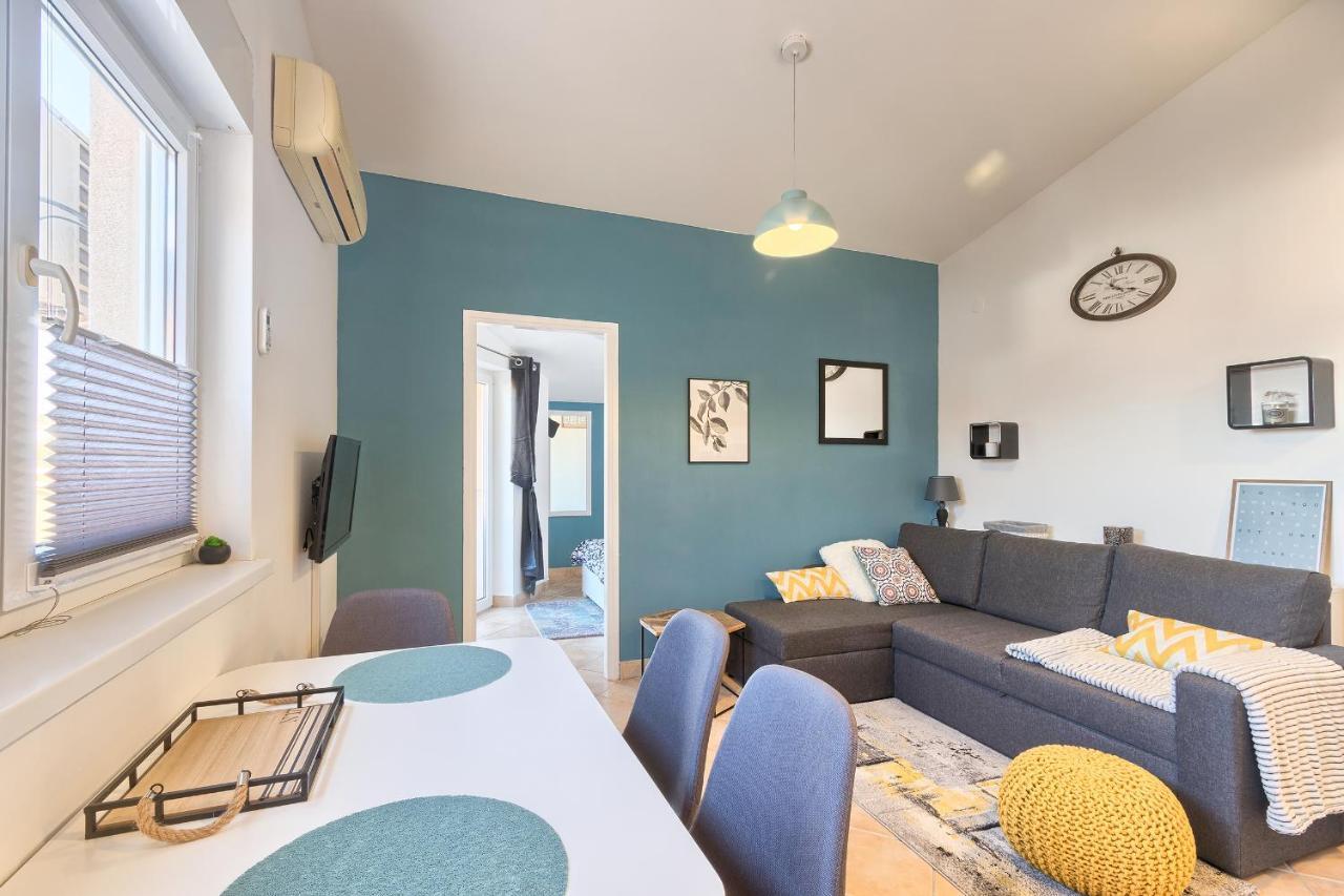 Brijuni Loft Apartment พูลา ภายนอก รูปภาพ